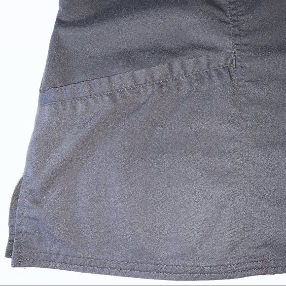 WOMEN'S REVOLUTION BY CHEROKEE V-NECK SOLID TOP - Picture 3 of 5